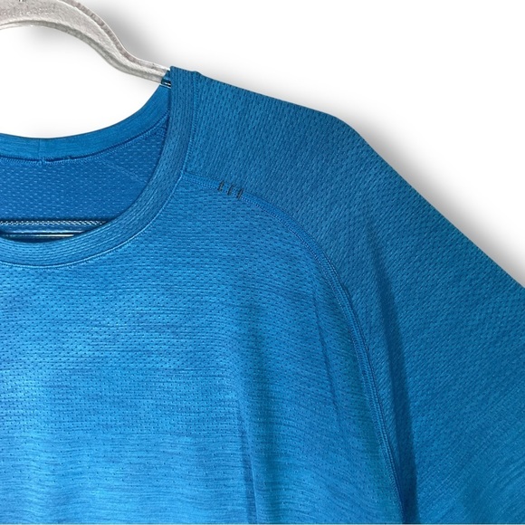 Lululemon Metal Vent Tech Surge Shirt XXL Short Sleeve Baltic Blue Athletic Gym - Picture 5 of 13